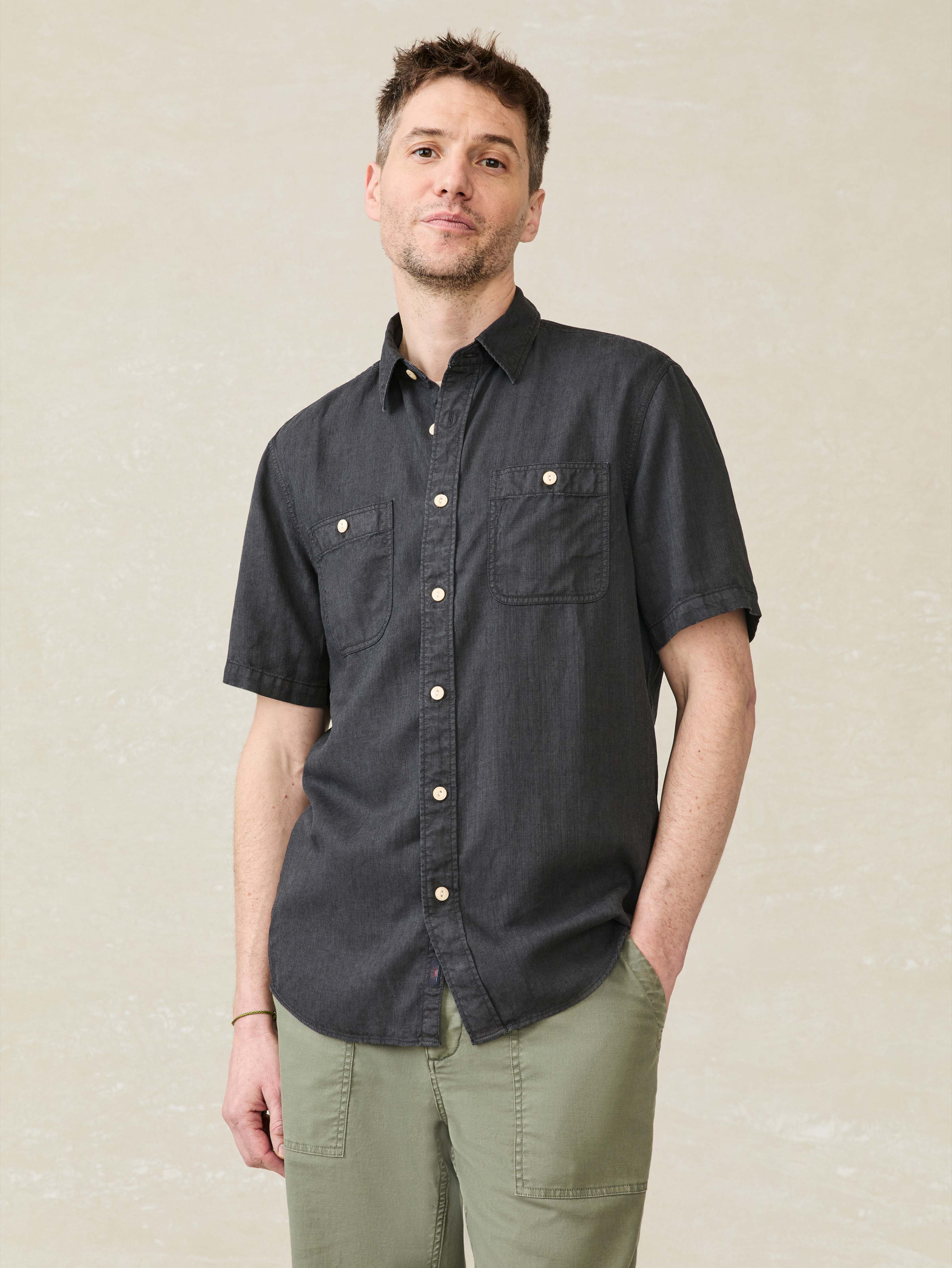 Short-Sleeve Tried and True Chambray Shirt - Durango Black