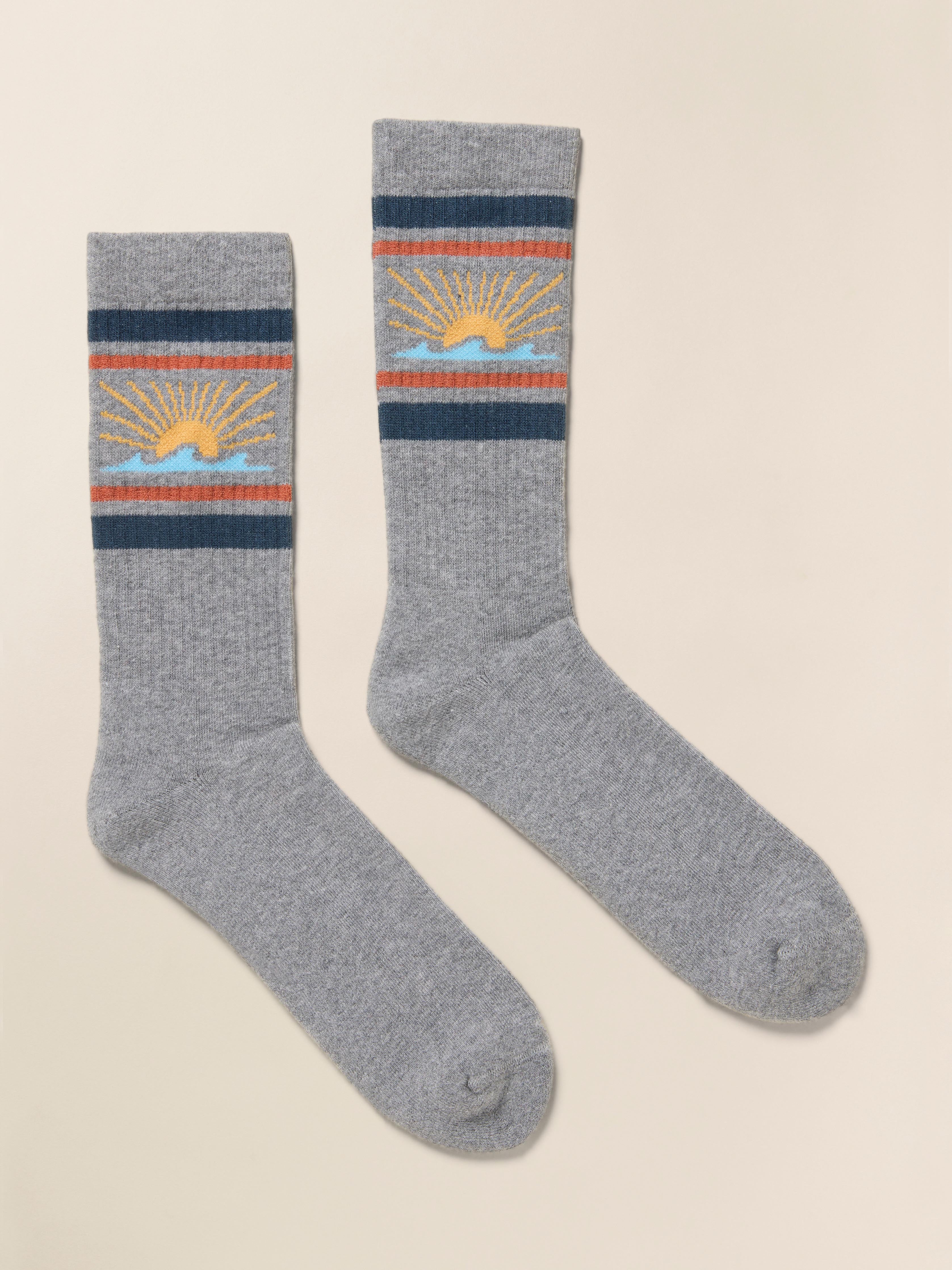Sun And Waves™ Sock - New Grey